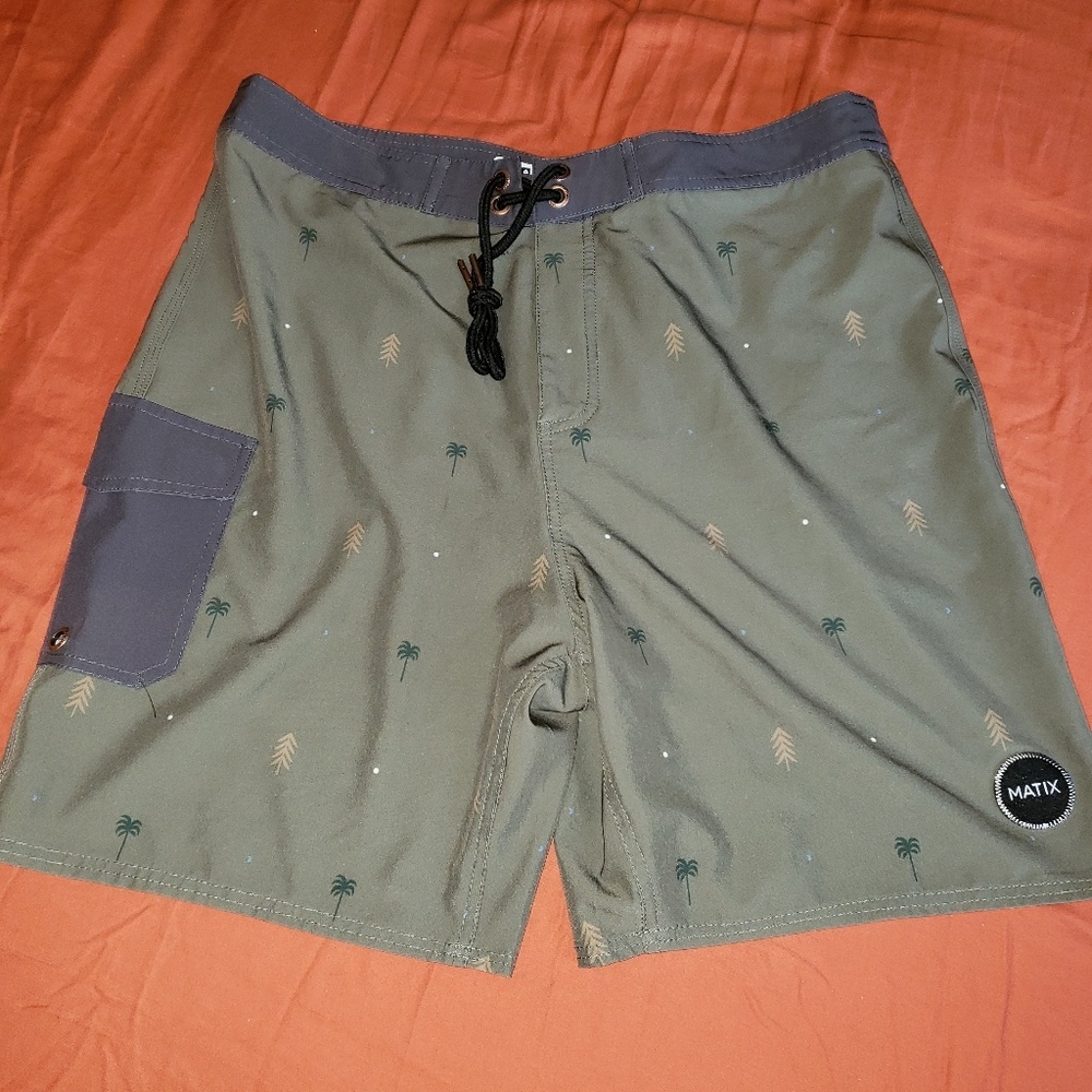 Matrix Swimtrunks size 32